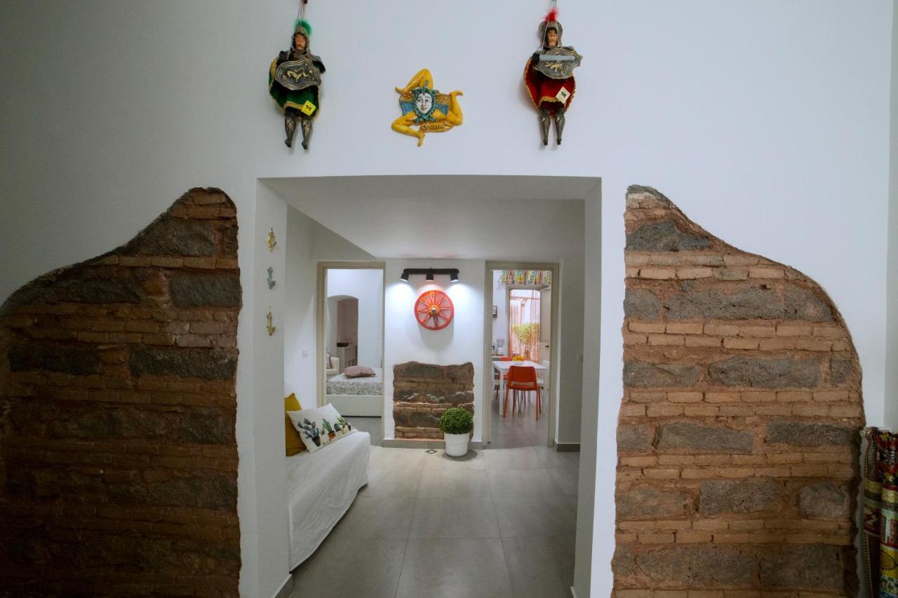 Al Cortile Del Re Luxury Home كاتانيا المظهر الخارجي الصورة