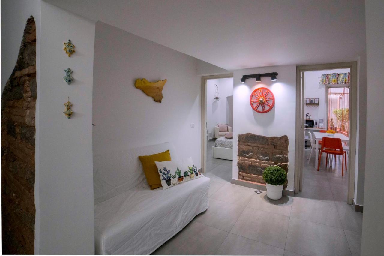 Al Cortile Del Re Luxury Home كاتانيا المظهر الخارجي الصورة